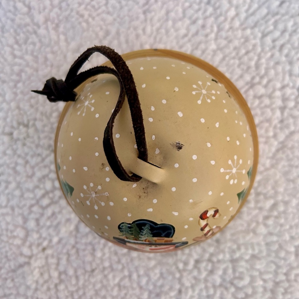 Christmas Crazy Mountain Snowman Jingle Jingle Bell Metal Ornament Star Cutout - Picture 5 of 9